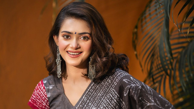 মারধরের অভিযোগের বিষয়ে মুখ খুললেন তানজিন তিশা