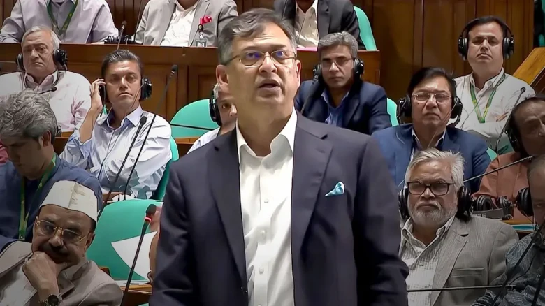একাত্তরে দেশ চায়নি জামায়াত, ইশতেহারেও ইসলাম নেই: স্বরাষ্ট্রমন্ত্রী